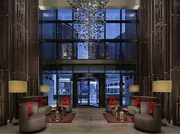 Pullman Dubai Creek City Centre Residences