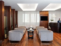 Pullman Dubai Creek City Centre Residences