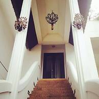 296 The Radtanaiya Residence