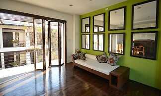 296 The Radtanaiya Residence