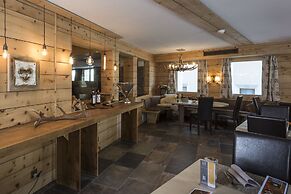 Hotel Cervo Sils