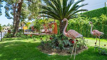 Rose Garden Premium Hotel