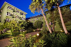 Blue Pine Hotel