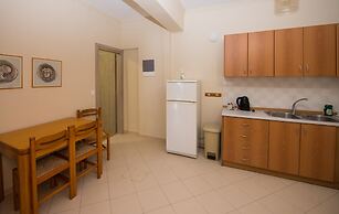 Dionysos Apartments