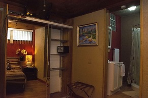 B & B Comfy Inn