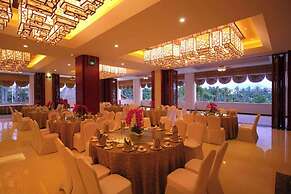 Ramada by Wyndham Wanning Resort