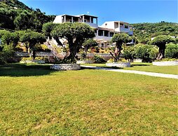 Nissaki Bay