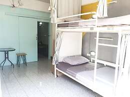 i-smile MeU2 Hostel
