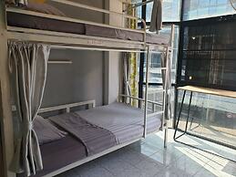 i-smile MeU2 Hostel