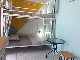 i-smile MeU2 Hostel