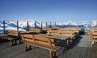 Venet Gipfelhütte