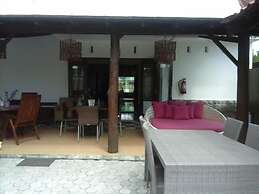 Griya Nendra Hotel