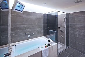 La Vida Hotel