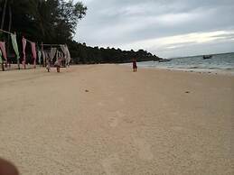 Haad Yao Resort