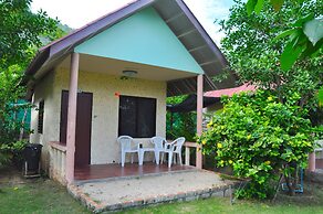 Coral Resort & Bungalows