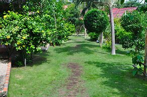 Coral Resort & Bungalows