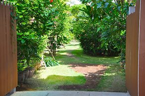 Coral Resort & Bungalows