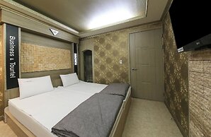 Brown Hotel