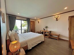 Ancarine Beach Resort