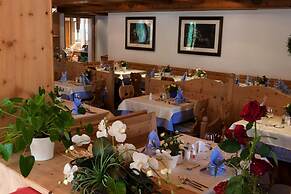 Hotel Astras