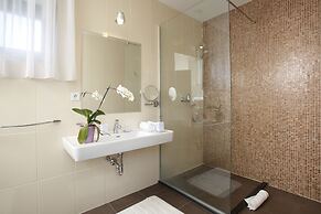 Boban Luxury Suites