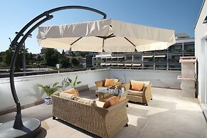 Boban Luxury Suites