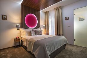 Boban Luxury Suites