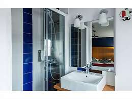 Brit Hotel De Paris