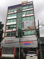 Good Luck Hotel