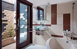 Rossa Garden Hotel Boutique
