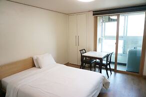 EAN Residence Hotel