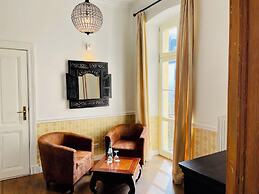 Hotel & Boardinghouse Garden Living