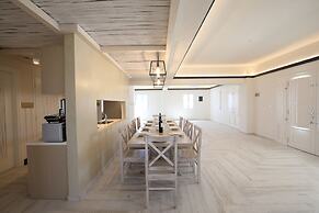 EOS Villa
