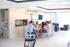 EOS Villa
