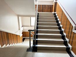 Hotel 63