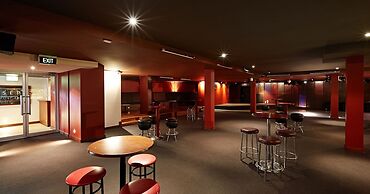 Nightcap at Waltzing Matilda Hotel