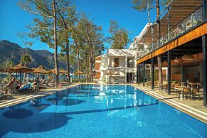 Orka Lotus Beach