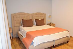 Akkan Hotel