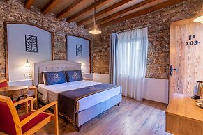 Akkan Hotel