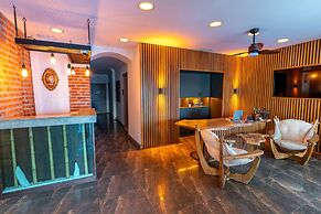 Akkan Hotel