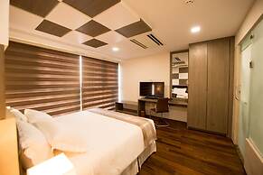 Hotel Parami