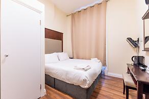 Astoria Hotel