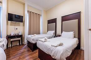 Astoria Hotel