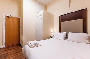 Astoria Hotel