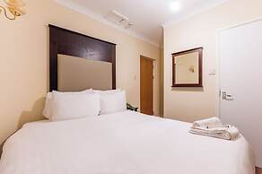 Astoria Hotel