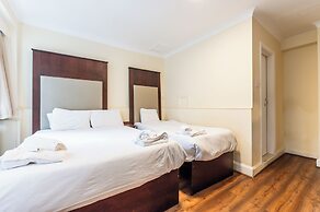 Astoria Hotel