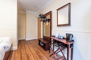 Astoria Hotel