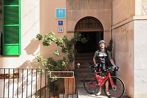 Hostal Sa Baronia