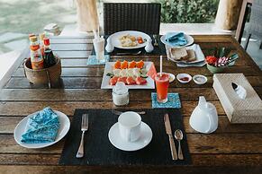 Aloka Bahari Villas