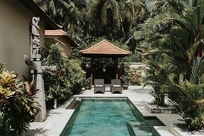 Aloka Bahari Villas